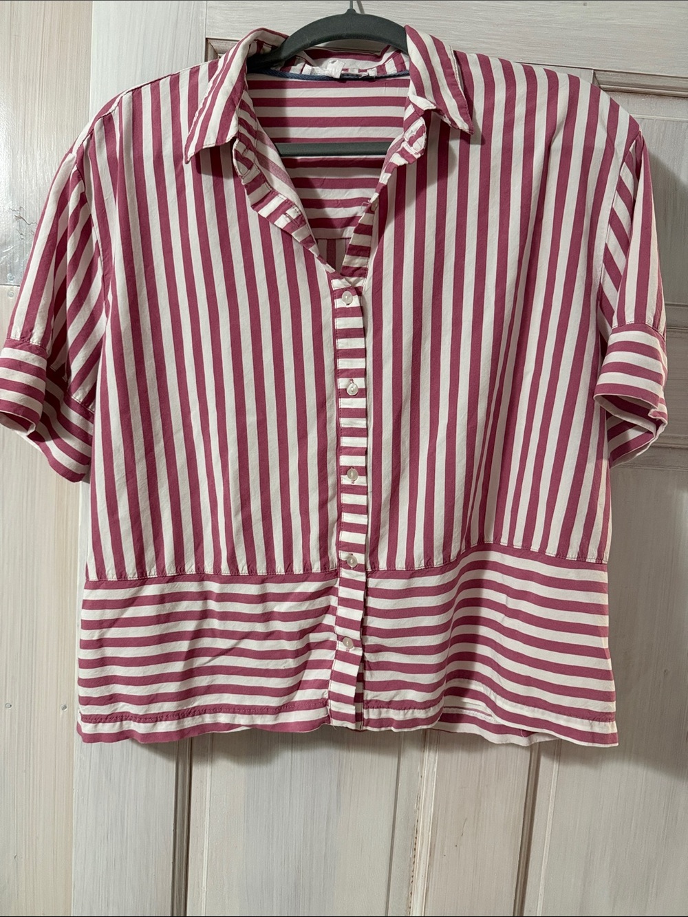Jane and Delancey Pink and White Striped Short-Sleeve Button Shirt